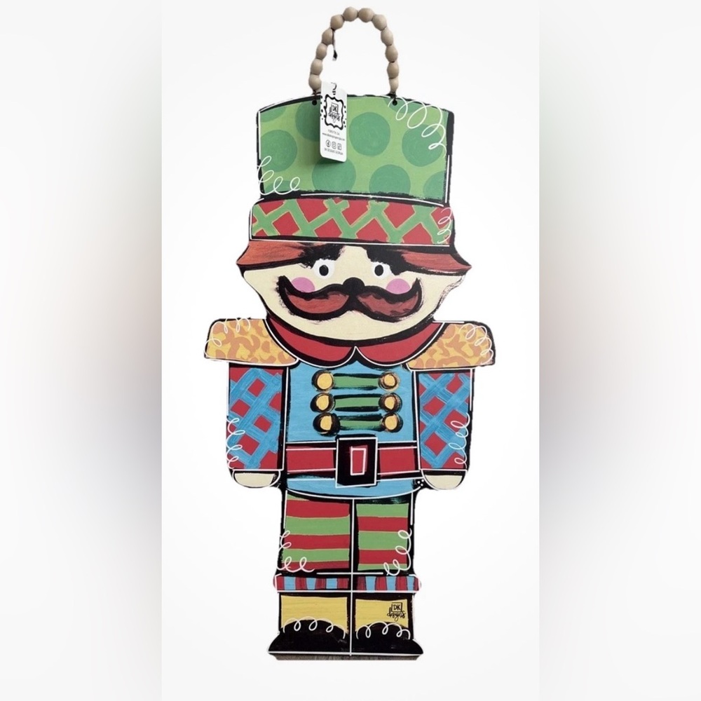 NWT 32”x15” Front Door Hanger Festive Traditional Multicolor Nutcracker